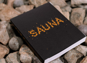 Představujeme knihu Sauna – průvodce horkými interiéry