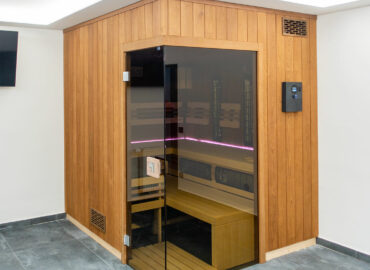 Rohová domácí sauna Native – 3 zážitky v jedné kabině Rohová domácí sauna Native – 3 zážitky v jedné kabině