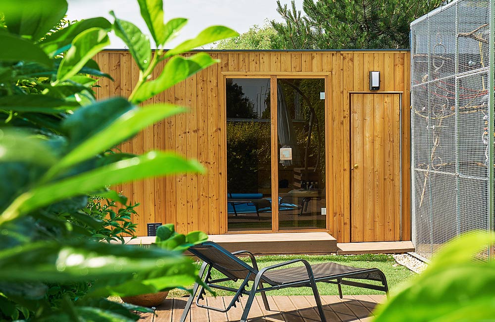 Venkovní sauna zkrášlí vaši zahradu
